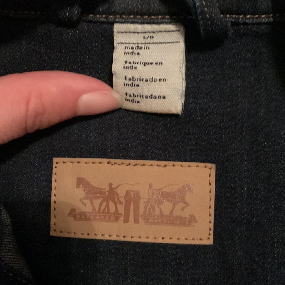 Levi’s Jean Jacket - Picture 2 of 2